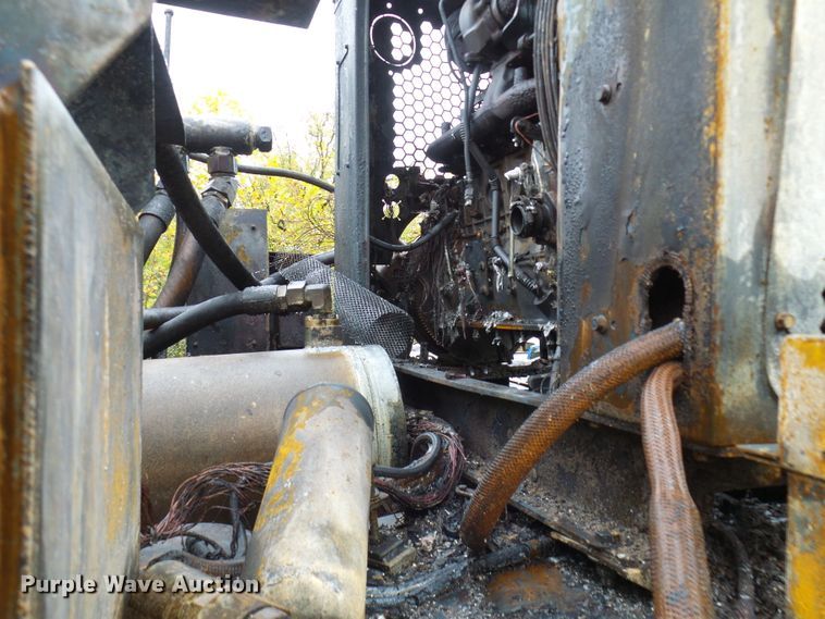 image for item DC2919 Al Jon 580CL car baler