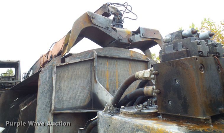 image for item DC2919 Al Jon 580CL car baler