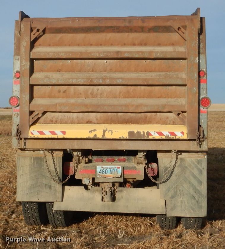 image for item DC4504 1983 Ford 9000  dump truck