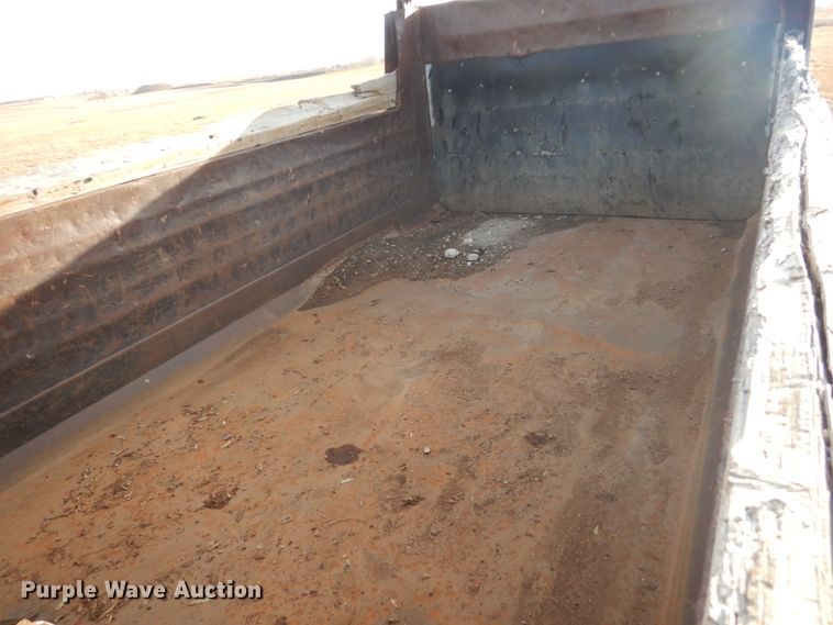 image for item DC4504 1983 Ford 9000  dump truck