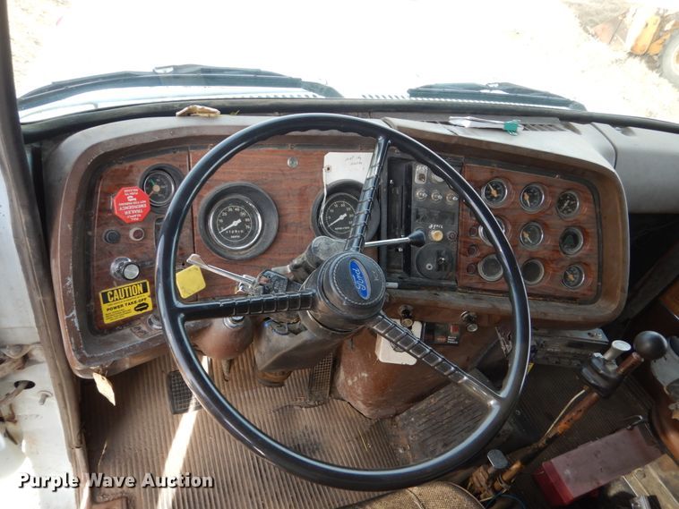 image for item DC4504 1983 Ford 9000  dump truck