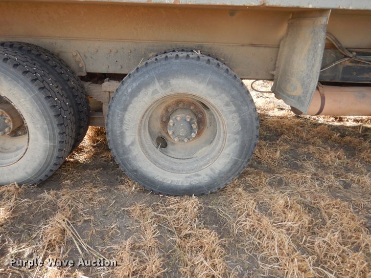 image for item DC4504 1983 Ford 9000  dump truck