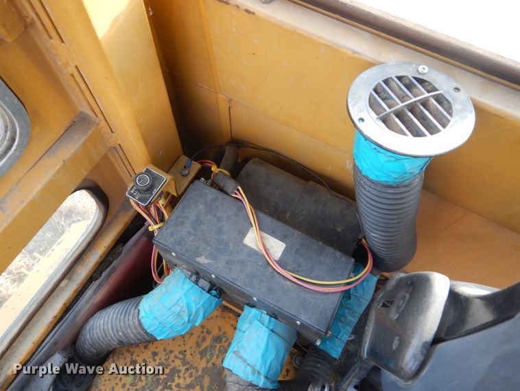 image for item DC4505 Clark 35C  wheel loader