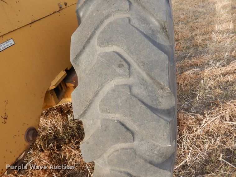 image for item DC4505 Clark 35C  wheel loader