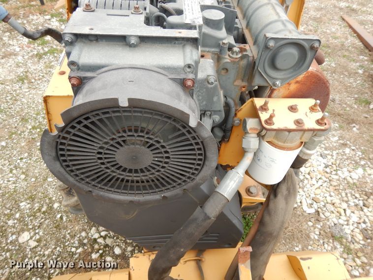 image for item DF6694 1999 Vermeer LN42  trencher