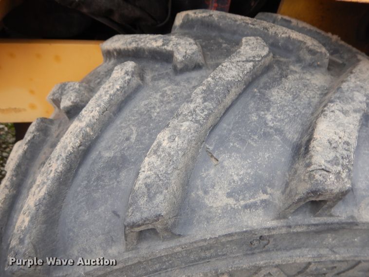 image for item DF6694 1999 Vermeer LN42  trencher