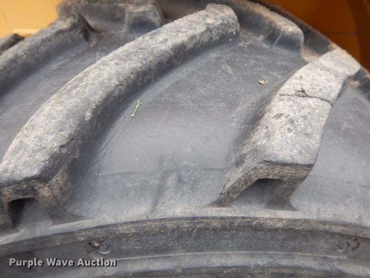 image for item DF6694 1999 Vermeer LN42  trencher