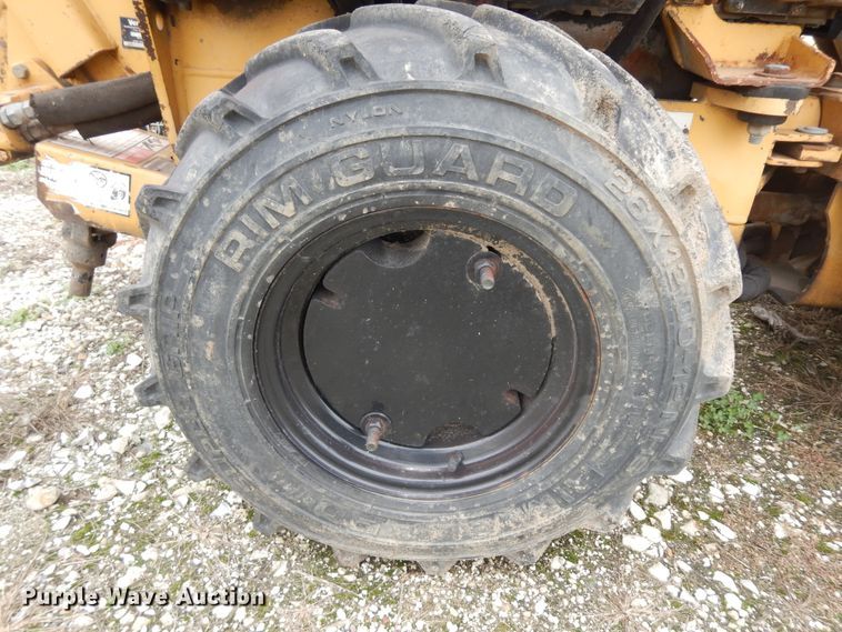 image for item DF6694 1999 Vermeer LN42  trencher