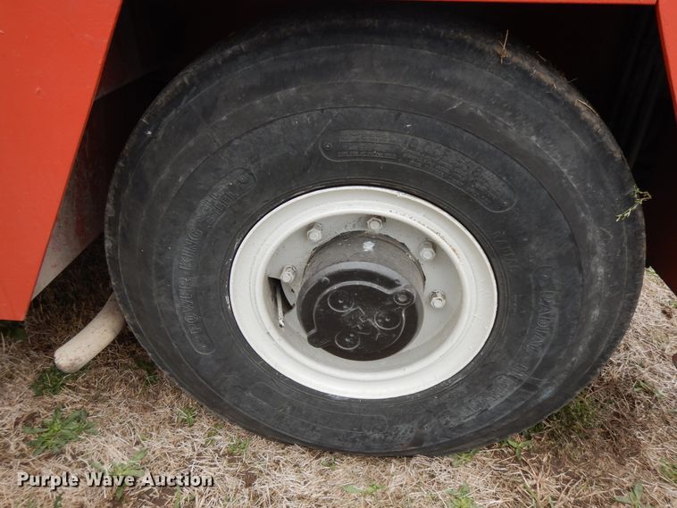 image for item DF6705 Shuttlelift 3300ELB  crane