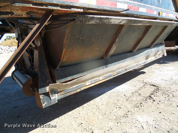 image for item DG8375 1984 Cook BDS271-L bottom dump trailer