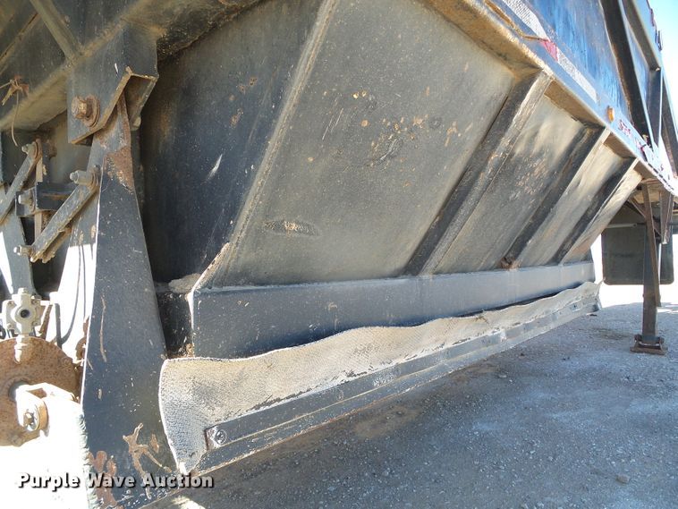 image for item DG8375 1984 Cook BDS271-L bottom dump trailer