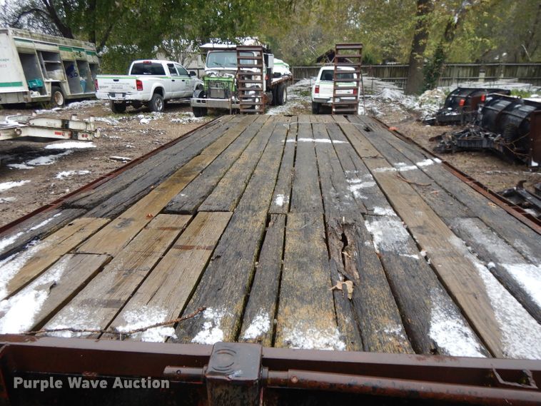 image for item DH3346 1996 Oklahoma Trailer equipment trailer