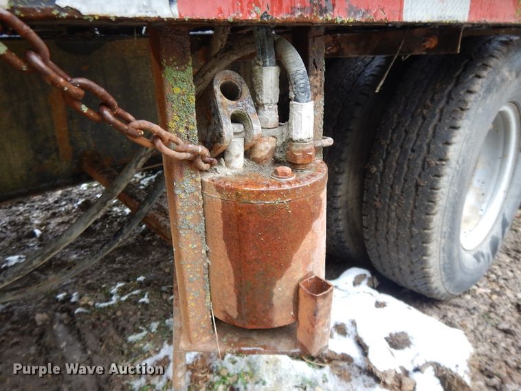 image for item DH3346 1996 Oklahoma Trailer equipment trailer