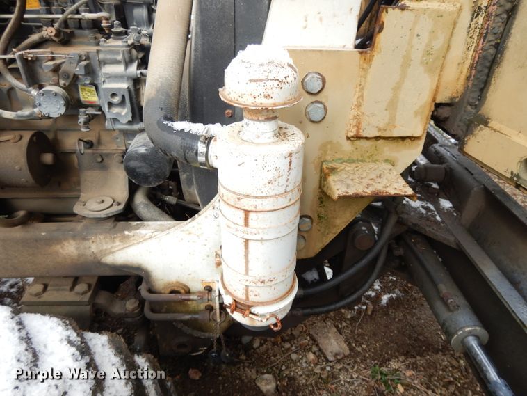 image for item DH3367 1989 Bobcat 3023  trencher