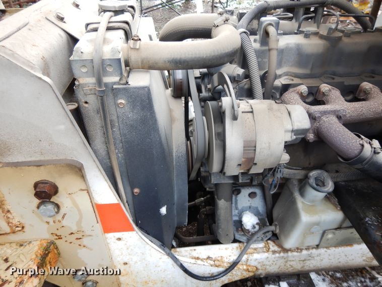 image for item DH3367 1989 Bobcat 3023  trencher