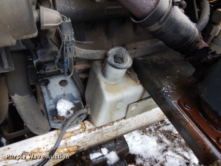 image for item DH3367 1989 Bobcat 3023  trencher