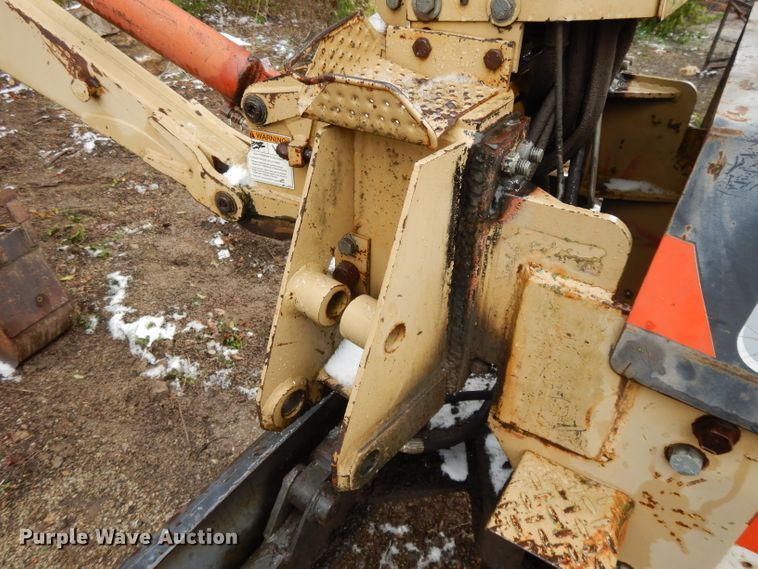 image for item DH3367 1989 Bobcat 3023  trencher
