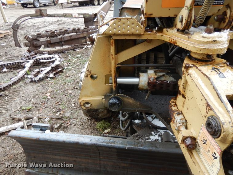 image for item DH3367 1989 Bobcat 3023  trencher