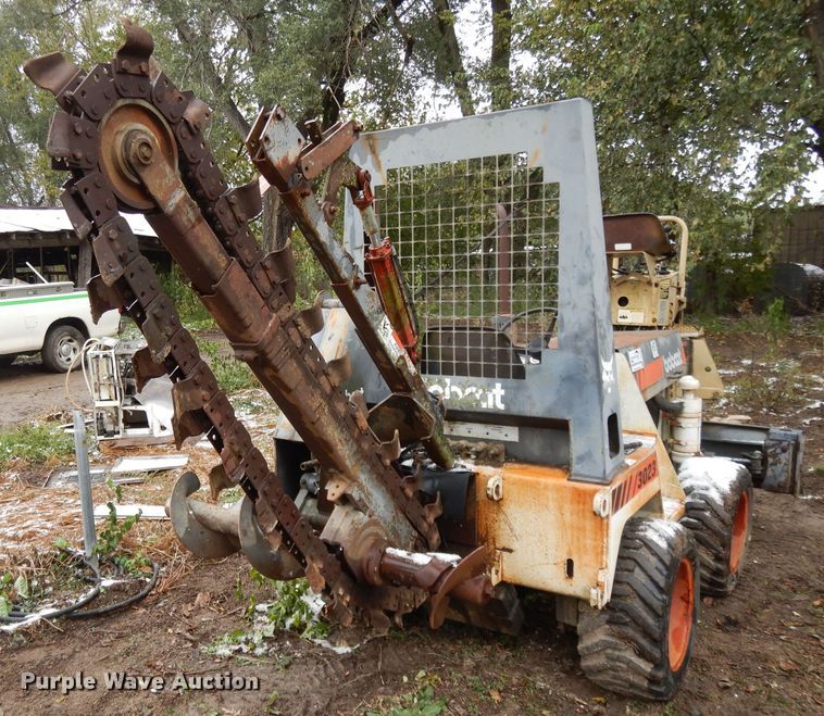 image for item DH3367 1989 Bobcat 3023  trencher