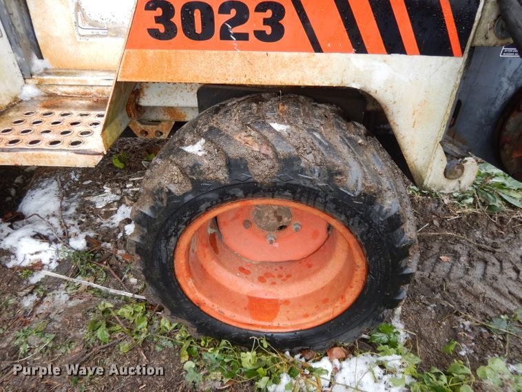 image for item DH3367 1989 Bobcat 3023  trencher