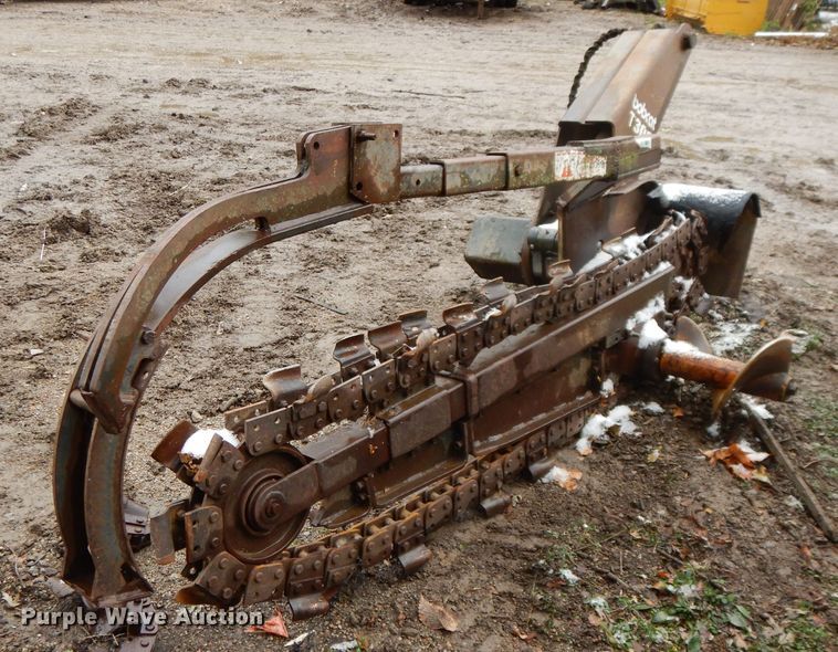 image for item DH3367 1989 Bobcat 3023  trencher