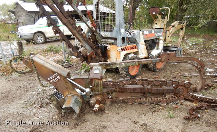 image for item DH3367 1989 Bobcat 3023  trencher