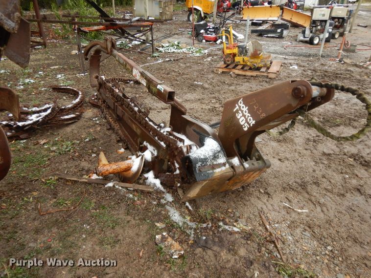image for item DH3367 1989 Bobcat 3023  trencher