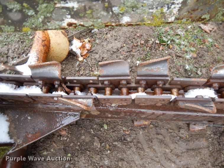 image for item DH3367 1989 Bobcat 3023  trencher