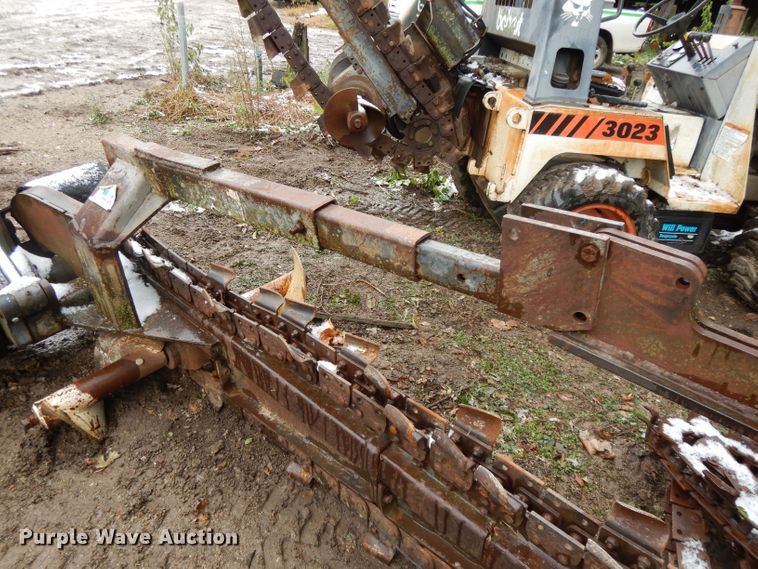 image for item DH3367 1989 Bobcat 3023  trencher