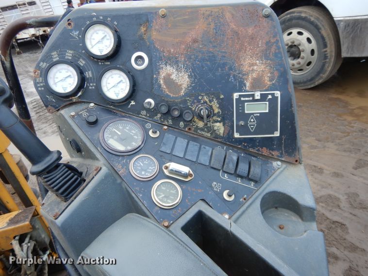 image for item DH3370 2005 Vermeer D24X40 Series II  directional boring unit