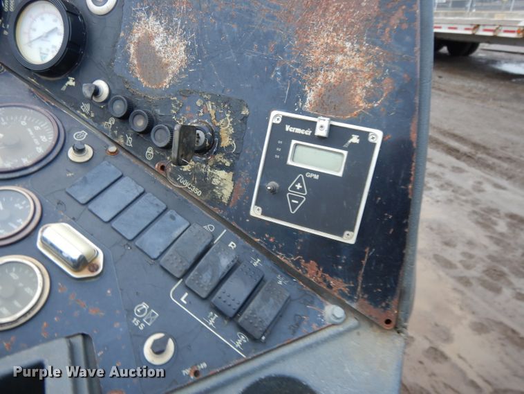 image for item DH3370 2005 Vermeer D24X40 Series II  directional boring unit