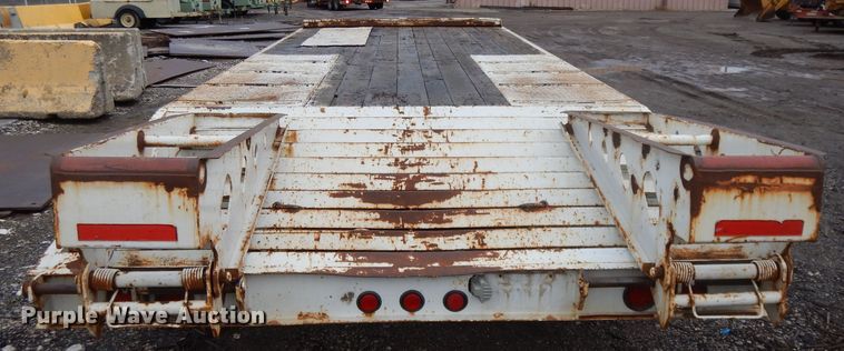 image for item DH3371 2005 Specialized XL20T equipment trailer