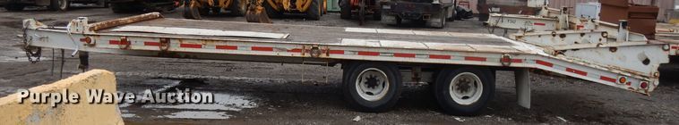 image for item DH3371 2005 Specialized XL20T equipment trailer