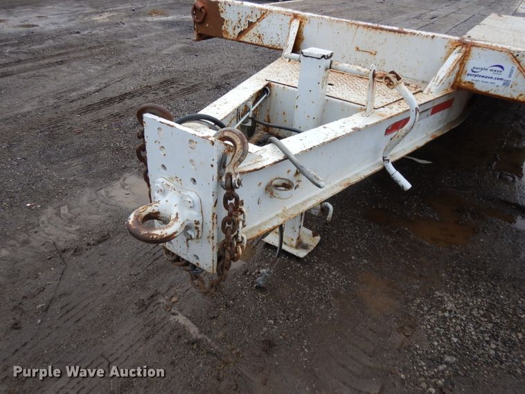 image for item DH3371 2005 Specialized XL20T equipment trailer