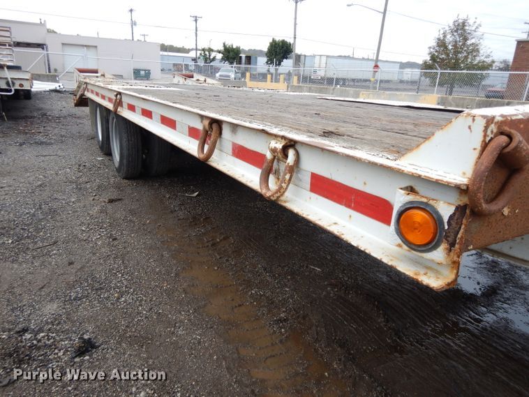 image for item DH3371 2005 Specialized XL20T equipment trailer