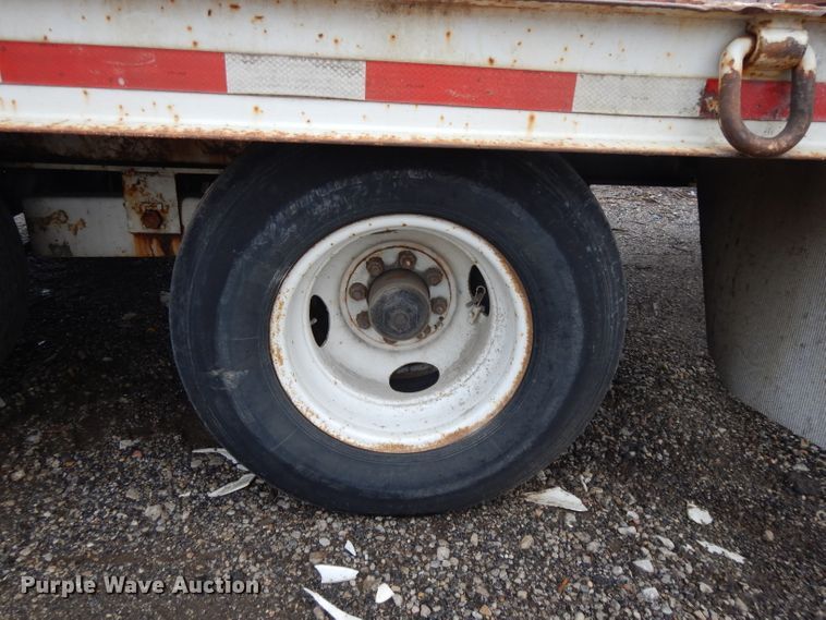 image for item DH3371 2005 Specialized XL20T equipment trailer