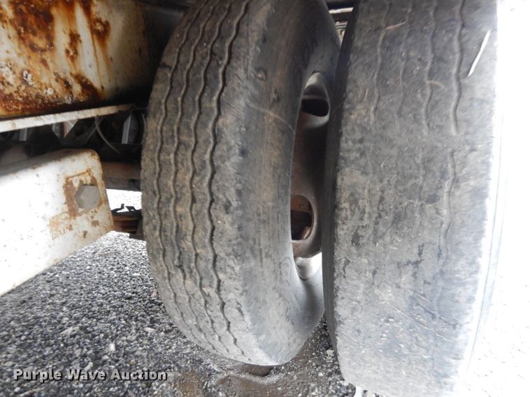 image for item DH3371 2005 Specialized XL20T equipment trailer