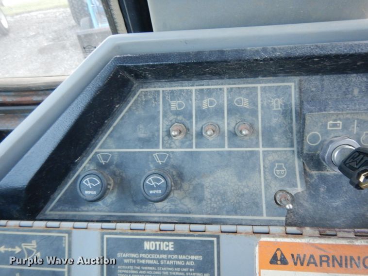 image for item DH3373 1996 Caterpillar 416B  backhoe