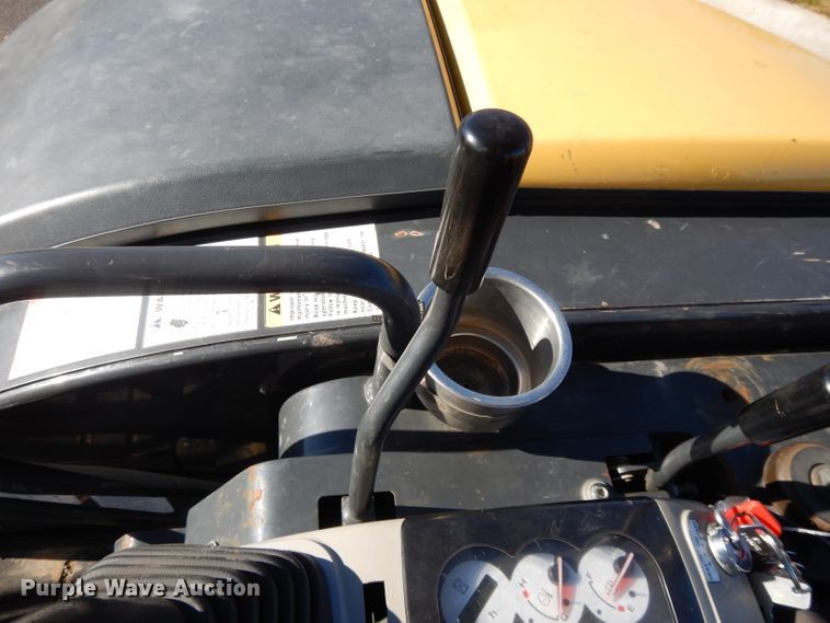 image for item DH3411 2007 Komatsu PC50MR  mini excavator