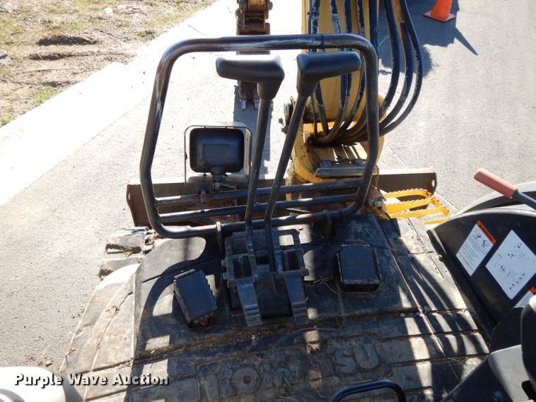 image for item DH3411 2007 Komatsu PC50MR  mini excavator