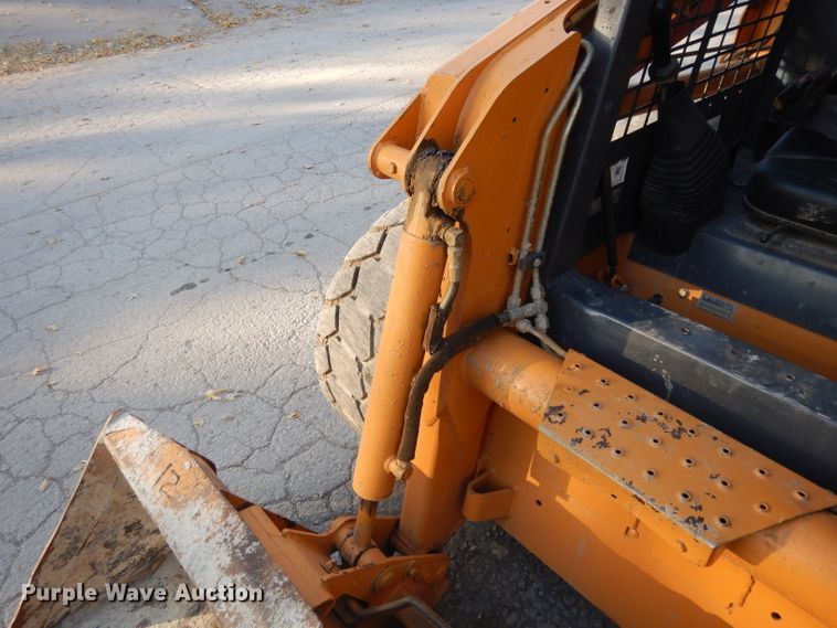 image for item DH3453 2004 Case 60XT  skid steer loader