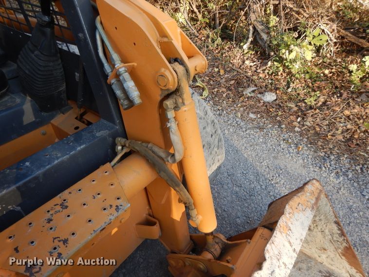 image for item DH3453 2004 Case 60XT  skid steer loader