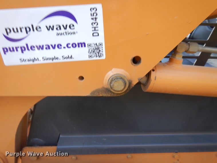 image for item DH3453 2004 Case 60XT  skid steer loader