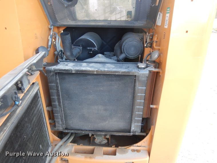 image for item DH3453 2004 Case 60XT  skid steer loader