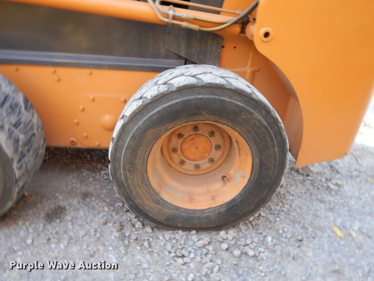 image for item DH3453 2004 Case 60XT  skid steer loader