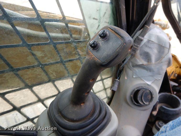 image for item DH3468 2012 Caterpillar 289C  tracked skid steer loader