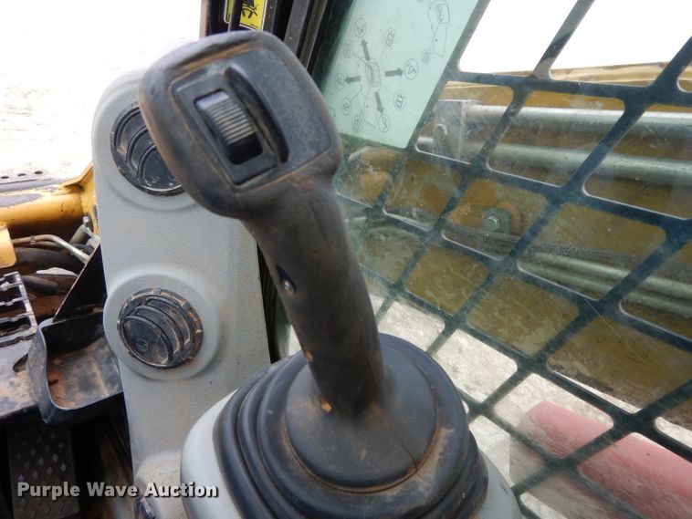 image for item DH3468 2012 Caterpillar 289C  tracked skid steer loader