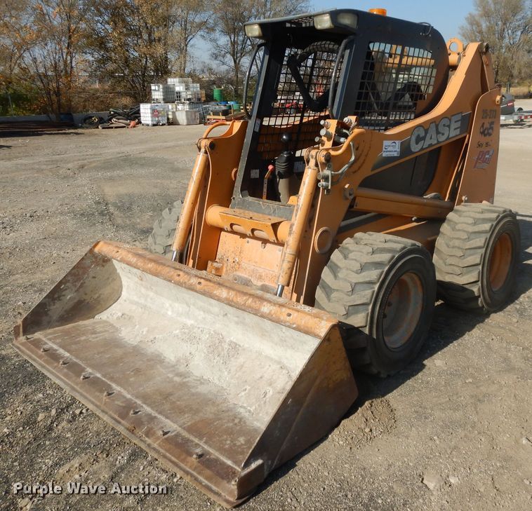 image for item DH3489 Case 465 Series 3  skid steer loader