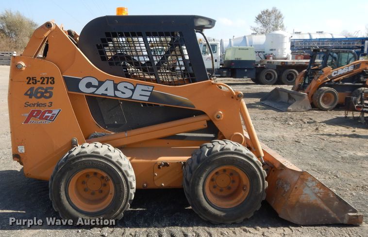 image for item DH3489 Case 465 Series 3  skid steer loader