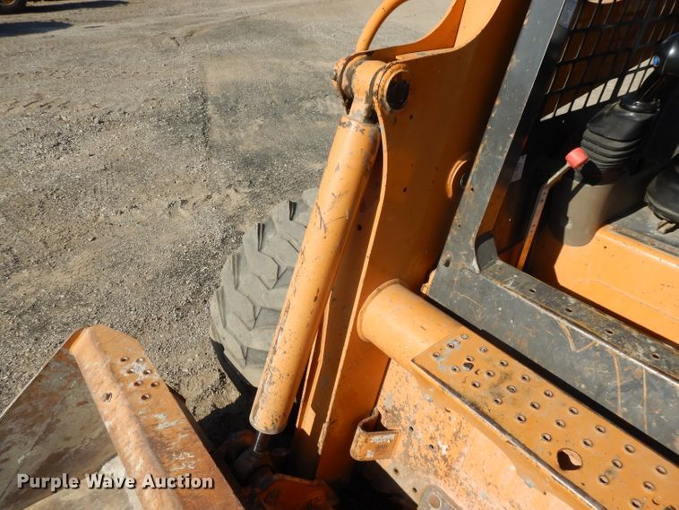 image for item DH3489 Case 465 Series 3  skid steer loader